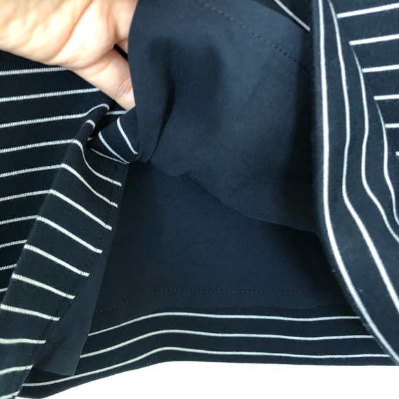 2/$15 MixMatch Banana Republic NWT Navy Stripes Skirt - Picture 4 of 10